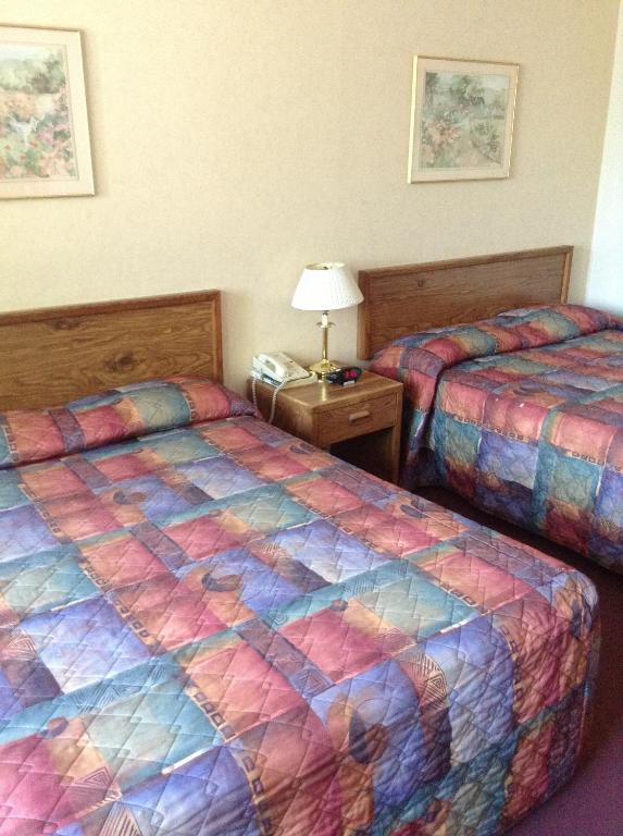 Boise Inn Garden City Room photo